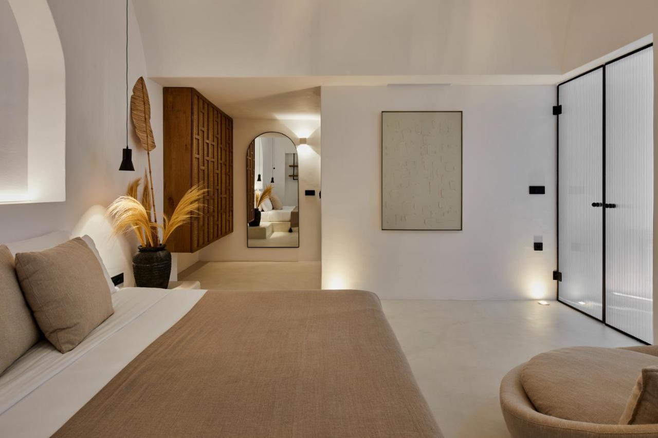 U & Me Suites ฟิรา ภายนอก รูปภาพ